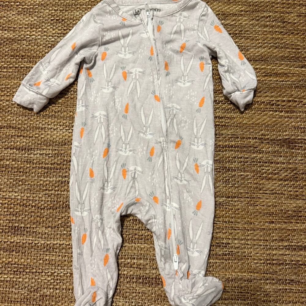 Looney Tunes Bugs Bunny Footed Zip Sleeper Size 0/3M